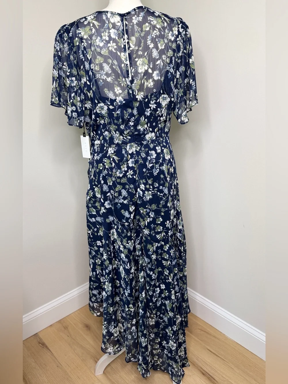 NWT ASTR the Label Flutter Sleeve Maxi Dress Blue Green Floral Size L - Picture 5 of 12